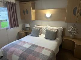 marine getaways caravan hire, מלון בריל