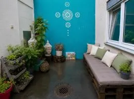 Modern Studio with Private Sky Terrace in Aachen