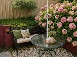 Garden Studio with Private Patio