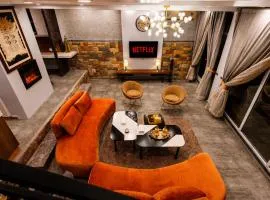 Premium 3 Bedroom Townhouse with Scenic Murree Views