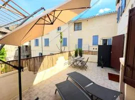 L'Escale - Appartement T2 cosy climatisé avec grande terrasse centre ville Manosque