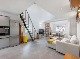Modernes Loft am Rebberg im historischen Winzerhof