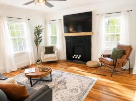 Camellia: Historic Summerville, Medical District, hotel a Augusta