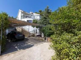 Apartments with parking space Zavala, Hvar - 8710