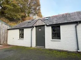 Hopetoun Bothy