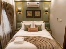 3 Bedrooms Private TOWNHOUSE - Facing Murree Mountains