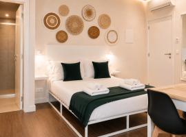 Social Lodge Cabouqueira Studios, hotel ve Funchalu