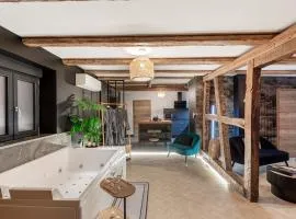 Suite Romantique en Alsace - Balnéo Privative et Parking