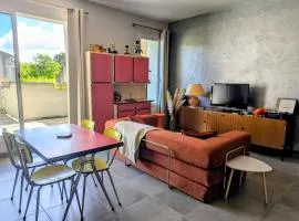 Vintage 70's cosy avec terrasse et clim