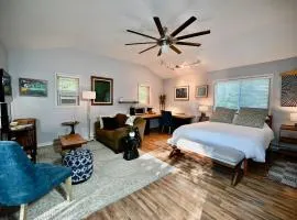 The Artist’s Studio | Guesthouse in Saugerties