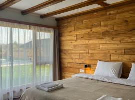 Братановите Къщи, hotel v destinácii Dŭbravka