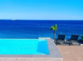 Pearl Beach - Rooftop Pool Seaside