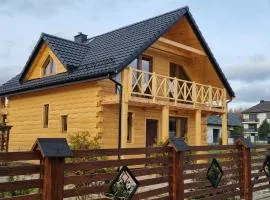 Drewniany Domek z Altaną