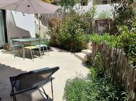 Appartement Le Cocoon avec terrasse à 5 min de La Ciotat