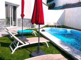 Villa Brisa, 10 Huéspedes, hotel di Girona