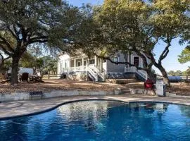 Unique Victorian Home in Llama Ranch