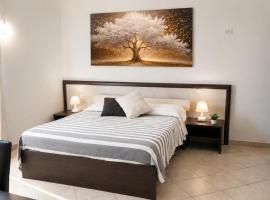 Domo - Guest-House Il Nespolo Fiorito, hotel a Orosei