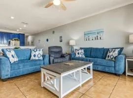 Perfect beachfront condo with pool internet and washer and dryer