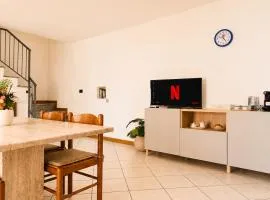 Appartamento con vista Alpi a 5 minuti da Teglio
