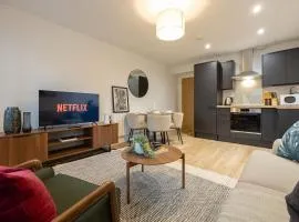 Urban Retreat - Stylish One-Bedroom Apartment