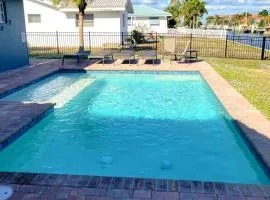 Canalfront Pool Gulf of America Boating Access