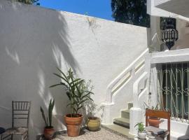 Syrah Home, Hotel in Tanger
