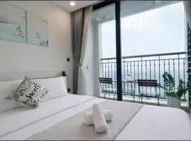 Bright Luxury Studio Apartment with Smart TV at Green Bay Hanoi Residence