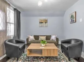 Warm and Spacious 2 Bed Apt