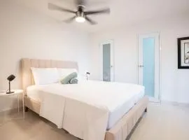 Stylish Studio Just Steps from Condado Beach and Top Restaurants