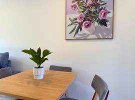 Modern Fairfield Escape for Families and Groups