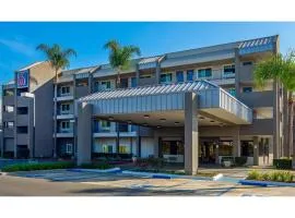Motel 6-Anaheim, CA - Maingate