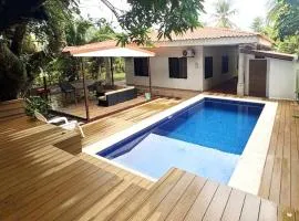 Private Pool Retreat 3min walk to Isla Palo Seco Beach, Sleeps 10, Casa Ylang Ayala