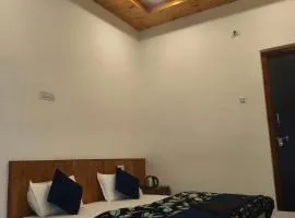NAMASTE GANGA HIMALAYAN reatreat