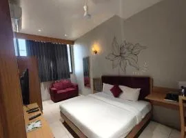 Palette Hotel and Resort Pandharpur Bus Terminal