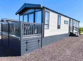 Lodge No 16 - St Andrews Lodge Park , Strathkinness