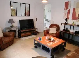 Charmant appartement F2 avec parking privé