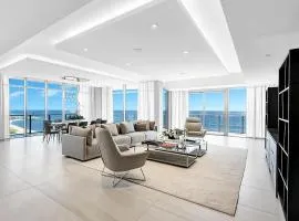 Stunning Oceanfront Upper Penthouse at Solemar Beach