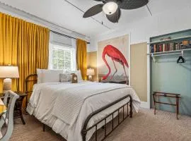 Old Carrabelle Hotel Flamingo Suite