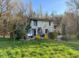 La Source, hotel em Rustrel