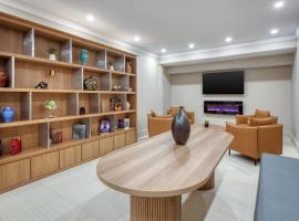 Best Western Kincardine، فندق في كينكاردين