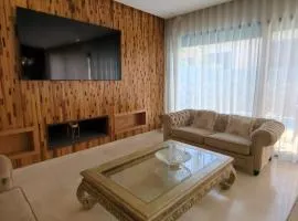 Villa 4-Bedroom with Private Pool & Rooftop Sea View in Tamaris