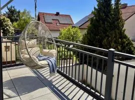 90 m2 Apartment with Balcony & Free Parking