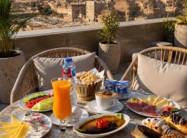 Queen Crown Pyramids Hotel, hotel i Kairo