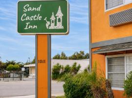 Sand Castle Inn, хотел в Сийсайд