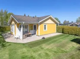 3 Bedroom Cozy Home In Hørve