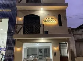 Hotel Brisa Serrana no Centro de Serrinha