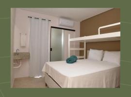 Pousada Costa Verde - Excelentes acomodações em Xerém، فندق في دوق دي كاكسياس