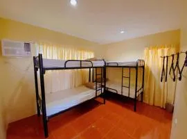 Shirubi Homestay & Guesthouse-Moalboal