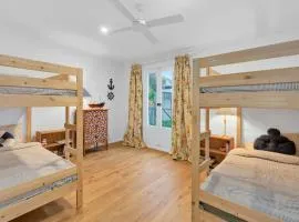 Sandy Toes Cottage