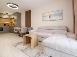 River View 1-Bedroom Apartment